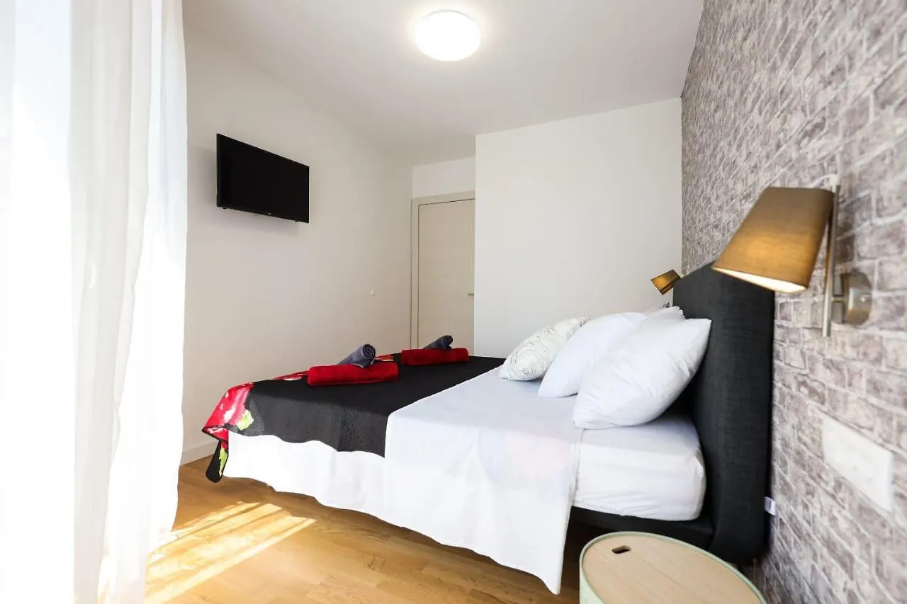 Ana Apartment Zadar 0*,  Croatia